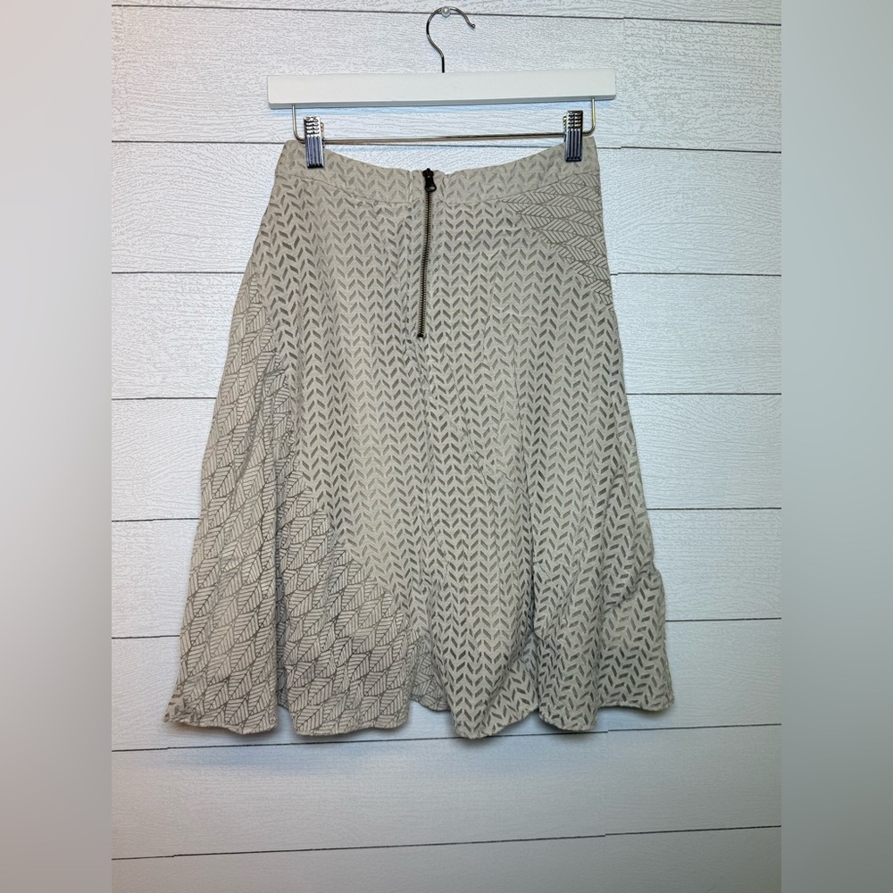 Maeve Anthropologie Cream Textured A-Line Skirt Size 2 - Picture 3 of 8